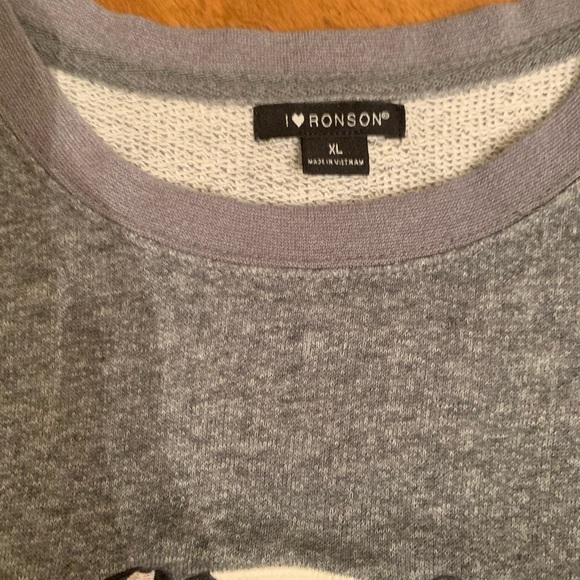I ♥️ Ronson sweatshirt - Picture 3 of 4
